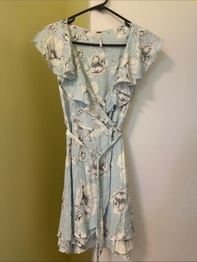 Free People French Quarter Wrap   Minty blue and white floral